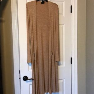 XL Agnes and Dora stripped duster. Near new